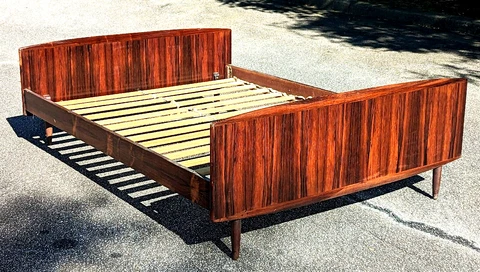 Melvin Mikkelsen Pandrup Denmark Danish Rosewood Full-Size Bed Cover