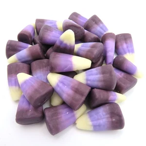 Beulah's Blackberry Cobbler Candy Corn, 10 Pounds, 2400 Pieces of Candy - Picture 1 of 1