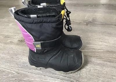 Keen Lumi Youth Winter Snow Boots Youth Size 11 Girls Insulated 1023713 - Image 1 of 4