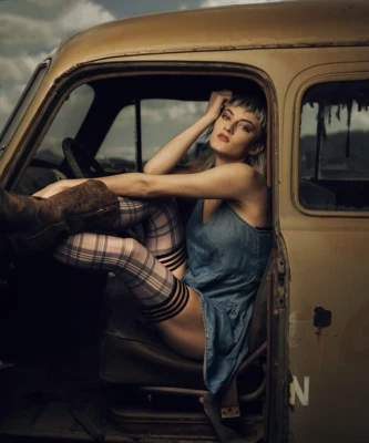 Kix'ies #1333 Lori Tostado y Negro Cuadros Muslo Hasta Pequeño - Talla Grande *NUEVO* Foto 1 de 4