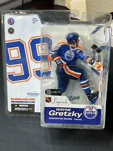McFarlane Legends Series 2 Modellino Wayne Gretzky, Maglietta Edmonton Oilers Blu - Foto 1 di 2