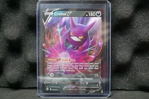 Crobat V 044/072 Shining Fates - NM Ultra Rare Full Art Pokémon Card - Picture 1 of 6