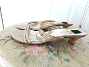 Stuart Weitzman Strap Sandals Women's 7 M Gold Metal Low Heels Leather soles - Picture 1 of 7