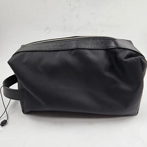 The Men's Store at Bloomingdale's Leather Toiletry Bag Unisex Black Zip Closure - Picture 1 of 19