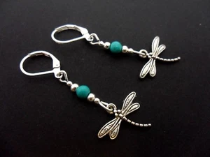 A PAIR OF DANGLY DRAGONFLY & TURQUOISE BEAD LEVERBACK HOOK EARRINGS. NEW. - Picture 1 of 1