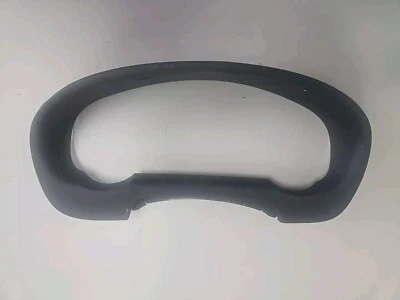 Instrument Speedo Cluster Bezel Toyota Sienna 2004-2010 Black — 第 1/3 张图片