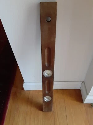 VINTAGE ROYAL LEVER & TOOL CO. PORT AUSTIN MICH. WOOD 2-WAY LEVEL - Image 1 of 4