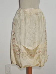 Edwardianische handbestickte Seide elegante Schürze  - Bild 1 von 5