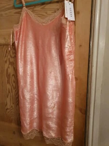 BNWT GUESS SALMON-PINK SEQUINNED DRESS S16 RRP £105 - Picture 1 of 10