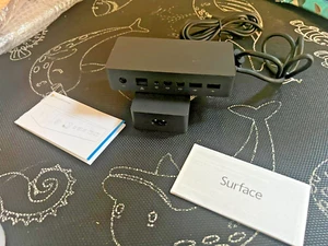 Microsoft 1661 Surface Dockingstation für Pro 3 4 5 6 Book + Netzteil 1749 - Bild 1 von 8