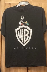 Unisex Bugs Bunny T-Shirt Size Medium Warner Bros - Picture 1 of 1