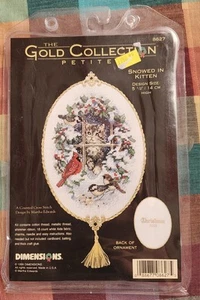 Dimension Gold Collection Petites nevado en punto de cruz de gatito 8627 Petites - Imagen 1 de 4