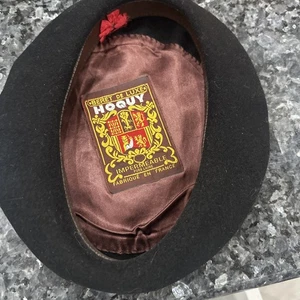 Vintage Hoquy De Luxe French Black Beret Size Large - Picture 1 of 4