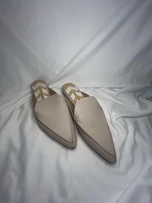 Nicholas Kirkwood Beya talla 41 pulgadas (color: piedra) Foto 1 de 4