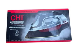 Ferro da stiro elettronico per abbigliamento CHI con cavo retrattile piastra suola infusa titanio 1700W - Foto 1 di 2