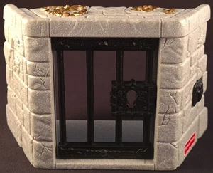 Vintage Fisher Price Great Adventure Dungeon Trap Set Piece 1998 - Picture 1 of 10