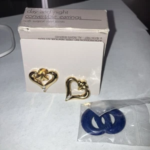 New NOS Vintage Avon Day & night Convertible earrings 1987 Gold tone Navy blue - Picture 1 of 3