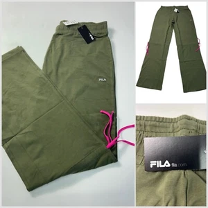 NUEVO FILA Mujer Verde Oliva Deportes Cordones PANTALONES DE CHÁNDAL Jogger UK 14 EUR 42 - Imagen 1 de 16