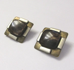 ORECCHINI VINTAGE ANNI 60 70 MOD FIRMATI MAJORIE BAER OTTONE PIETRA STERLING - Foto 1 di 9