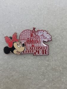 2018 Walt Disney World Pin Minnie Mouse Epcot Castle Tree Red