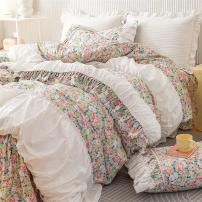 Vintage Floral Patchwork Pleated Cover Flowers Garden Cotton 4Pcs Bedding Set Foto 1 de 4