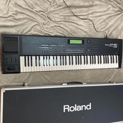 Roland XP-80 Music Workstation keyboard Perfectly functional junk free ship - Image 1 of 4