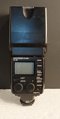 Flash electrónico de montaje en zapata Olympus FS-FL50 para cuerpo de cámara Olympus Foto 1 de 4