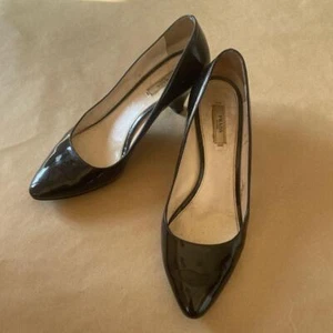 PRADA Pumps schwarz Lackleder spitz zulaufend mit mittelhohem Absatz - Bild 1 von 7