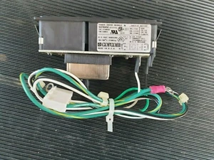 CORCOM 5EFM4SC POWER ENTRY MODULE (r3s11.1b2) - Imagen 1 de 3