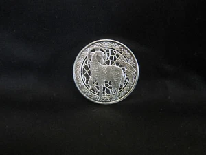The Lamb Of God 1 oz .999 Silver USA Made Capsuled BU Bullion Round Jesus Coin - Picture 1 of 2