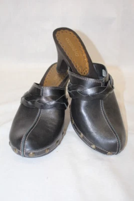 Zuecos/diapositivas trenzadas de cuero negro AZALEIA para mujer talla 10M Brasil-B18 Foto 1 de 4