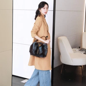 Winter Damen flauschig Fuchs Pelz Eimer Tasche Öl & Wachs Leder Stil Umhängetasche - Bild 1 von 10
