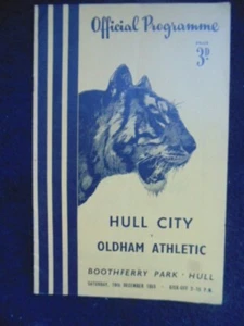 HULL CITY vs OLDHAM ATHLETIC 1953-54 DIV.TWO - Picture 1 of 2