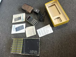 Vintage Hewlett Packard HP-21 Scientific RPN Calculator with Box Manuals - Picture 1 of 11