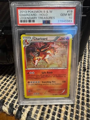 Charizard 19/113 Legendary Treasures Holo Foto 1 de 2
