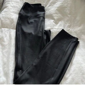 Nine West schwarze Kunstleder Leggings breiter Gummibund Small Tall - Bild 1 von 3