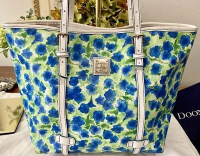 Bolso de Mano Grande Dooney Bourke Azul Blanco Floral Petunia Recubierto Flor Jardín Foto 1 de 4
