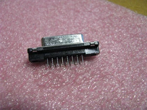 AMP RECPT ASSY D-SUB CONNECTOR PART # 1-747299-0  SIZE 2  15 POS - Picture 1 of 4