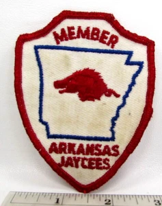Vintage Arkansas Jaycees Member Jacket Patch Razorbacks Volunteer Organization - Picture 1 of 4
