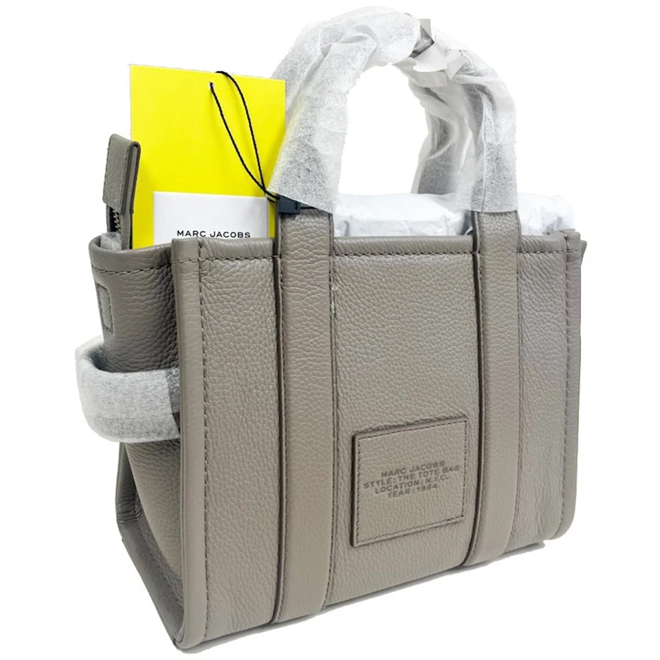 Marc Jacobs The Small Leather Tote Bag Cement - H009L01SP21-055 - Image 1 of 1