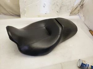 Genuine Harley Street or Road Glide Seat 2008-2023 - Picture 1 of 6