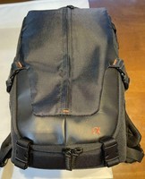 burton focus camera backpack