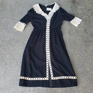Vintage Oscar de La Renta Boutique Black Cocktail Dress with Lace Accents - Picture 1 of 10