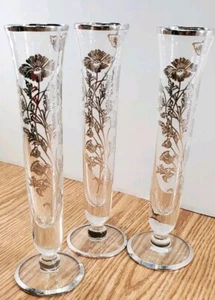 Set Of 3 Silver City 6¾" Glass Bud Vase w/Platinum Flanders Poppy Overlay - Picture 1 of 3