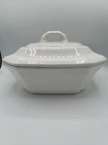 PFALTZGRAFF PROVIDENCE STONEWARE Covered Serving Dish Square White - Picture 1 of 7