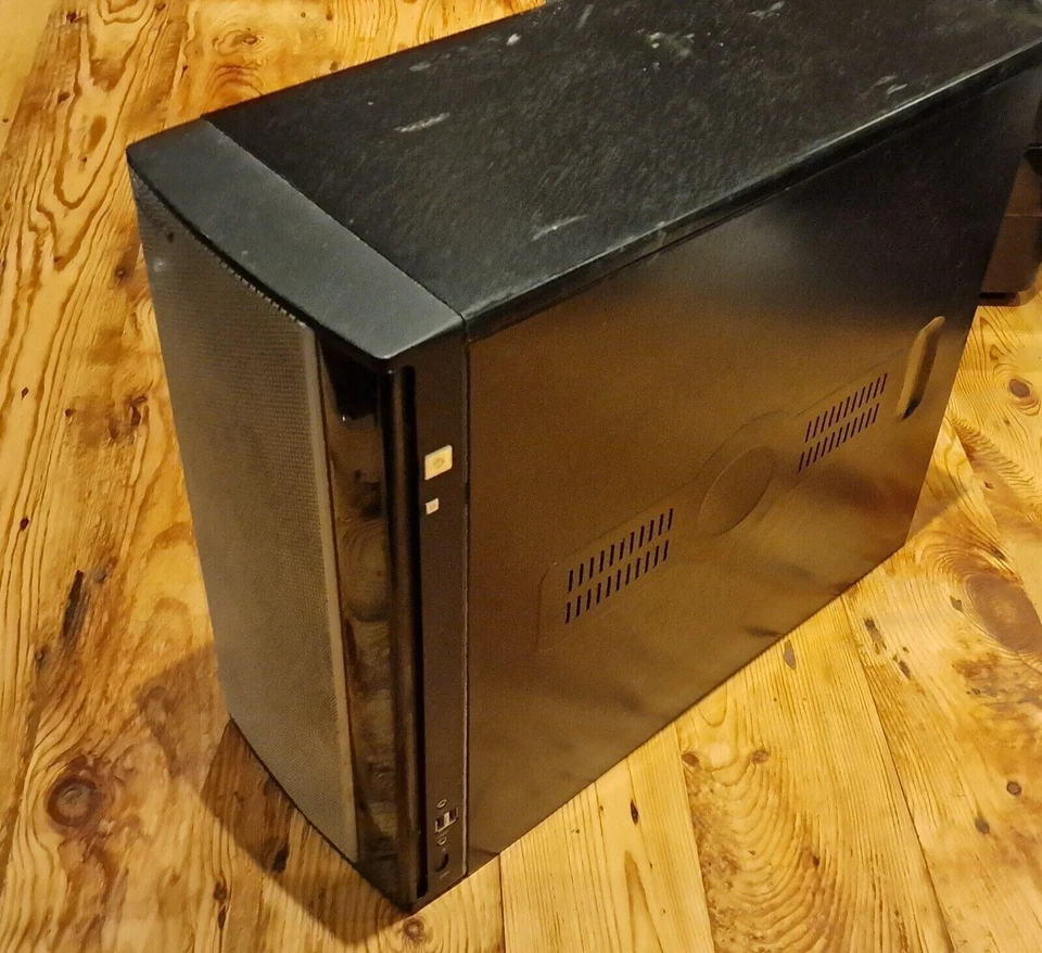 PC - Intel Core 2 6600 2.4Ghz, 2Gb RAM, 300Gb HDD - Image 1 of 4