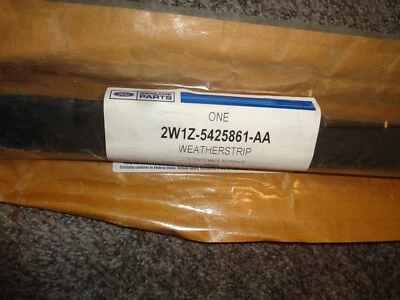 FORD 2W1Z-5420561-AA 1998-2011 LINCOLN TOWN CAR CINTURÓN DE PUERTA RESISTENTE AL CLIMA LH Foto 1 de 4