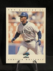 1997 Score Ken Griffey Jr. Seattle Mariners #156 - Picture 1 of 1