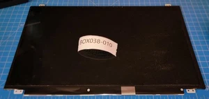 Panel de pantalla LCD Samsung LTN156AT30 15,6” 40 pines 1366 x 768 0P13XK - Imagen 1 de 5