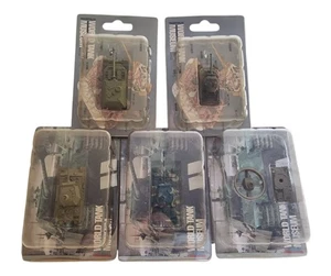 Army  1/144 scale set of 5 tanks by TAKARA, from the 'World tank Museum' series - Picture 1 of 7